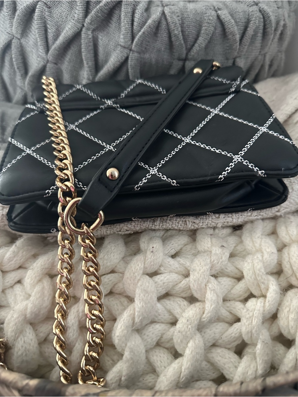 Purse - Picture 4 of 5